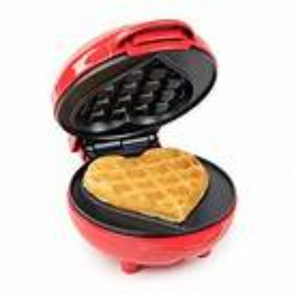Brand New in Box - Heart Shaped Waffle Marker - Picture 5 of 6